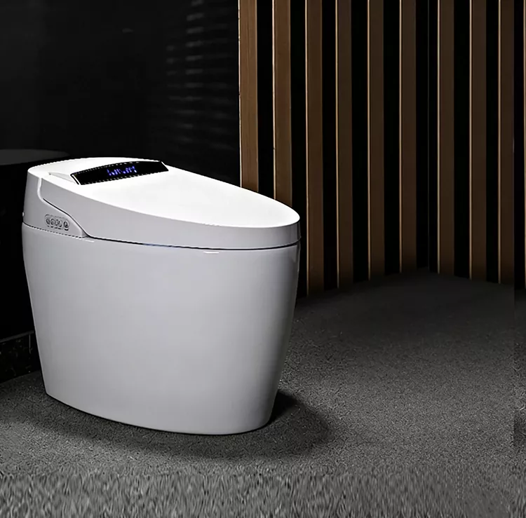 Toilet Cerdas Flip-Top yang Dioperasikan dengan Kaki